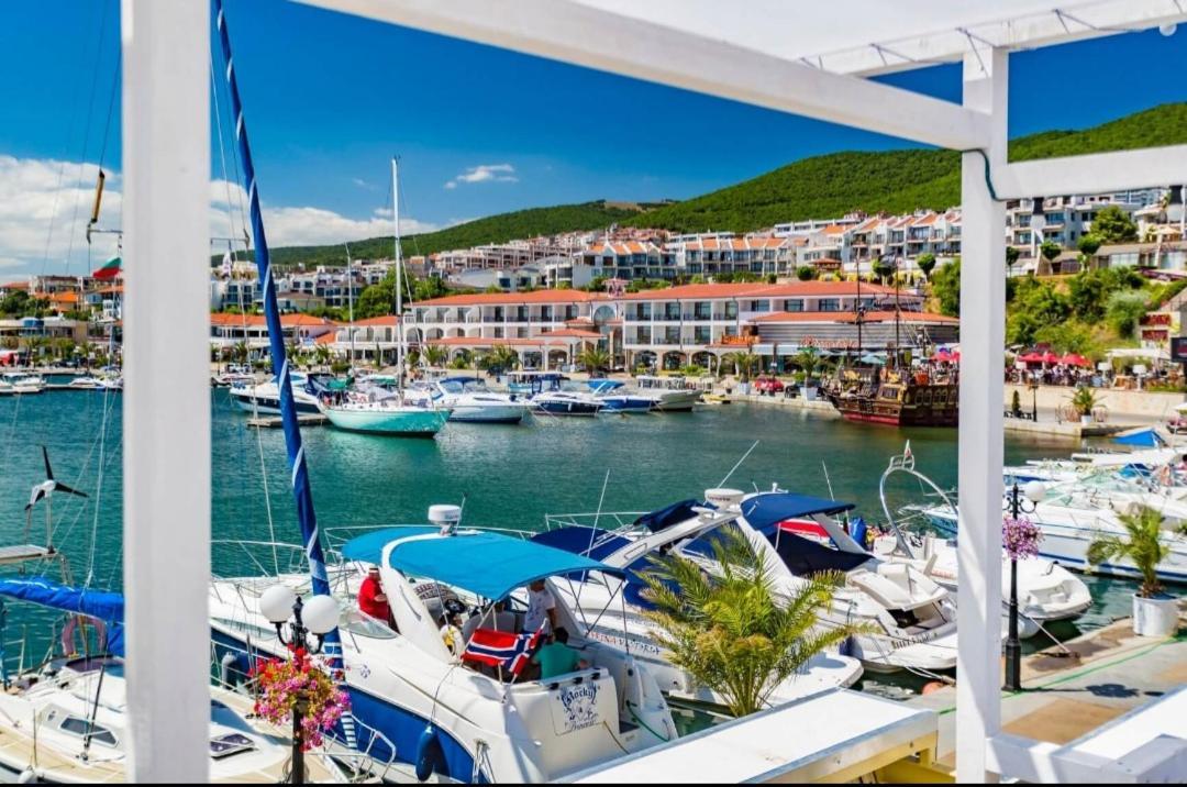 La Terrace Sea View Apartment Sveti Vlas Exterior foto