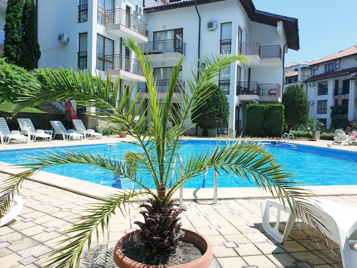 La Terrace Sea View Apartment Sveti Vlas Exterior foto