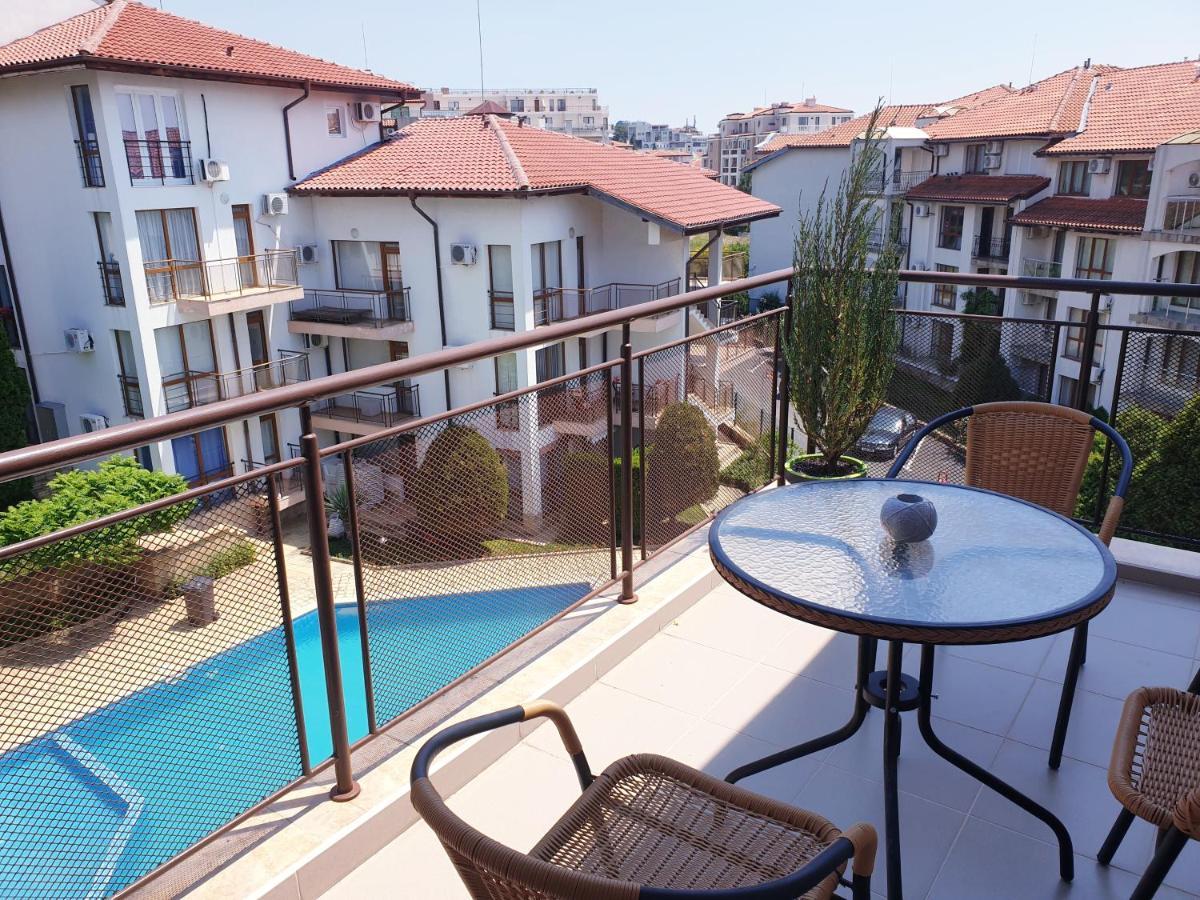 La Terrace Sea View Apartment Sveti Vlas Exterior foto