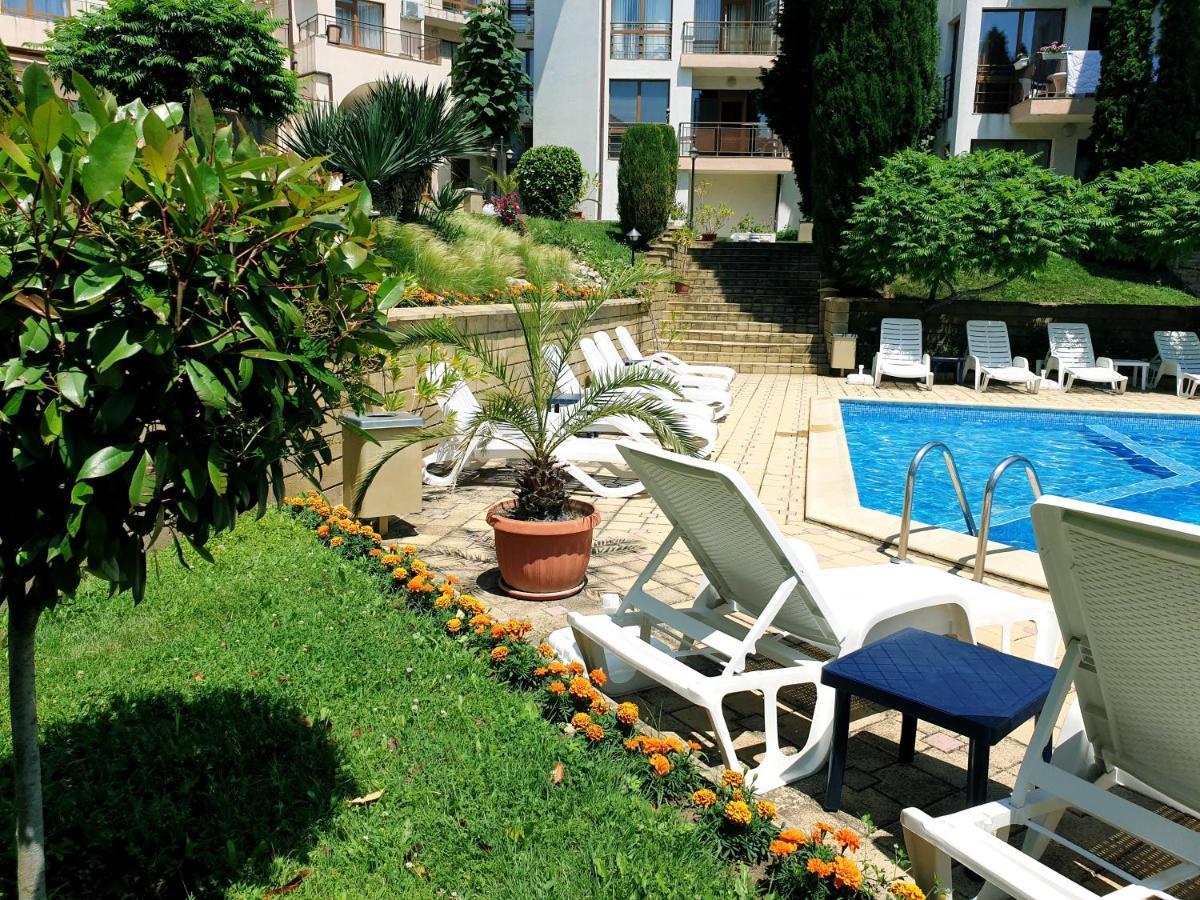 La Terrace Sea View Apartment Sveti Vlas Exterior foto